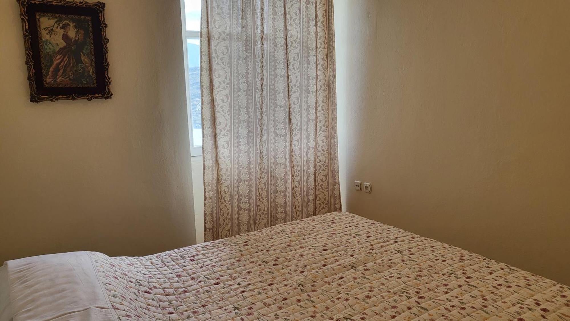 Eirini Home Andros Town Luaran gambar