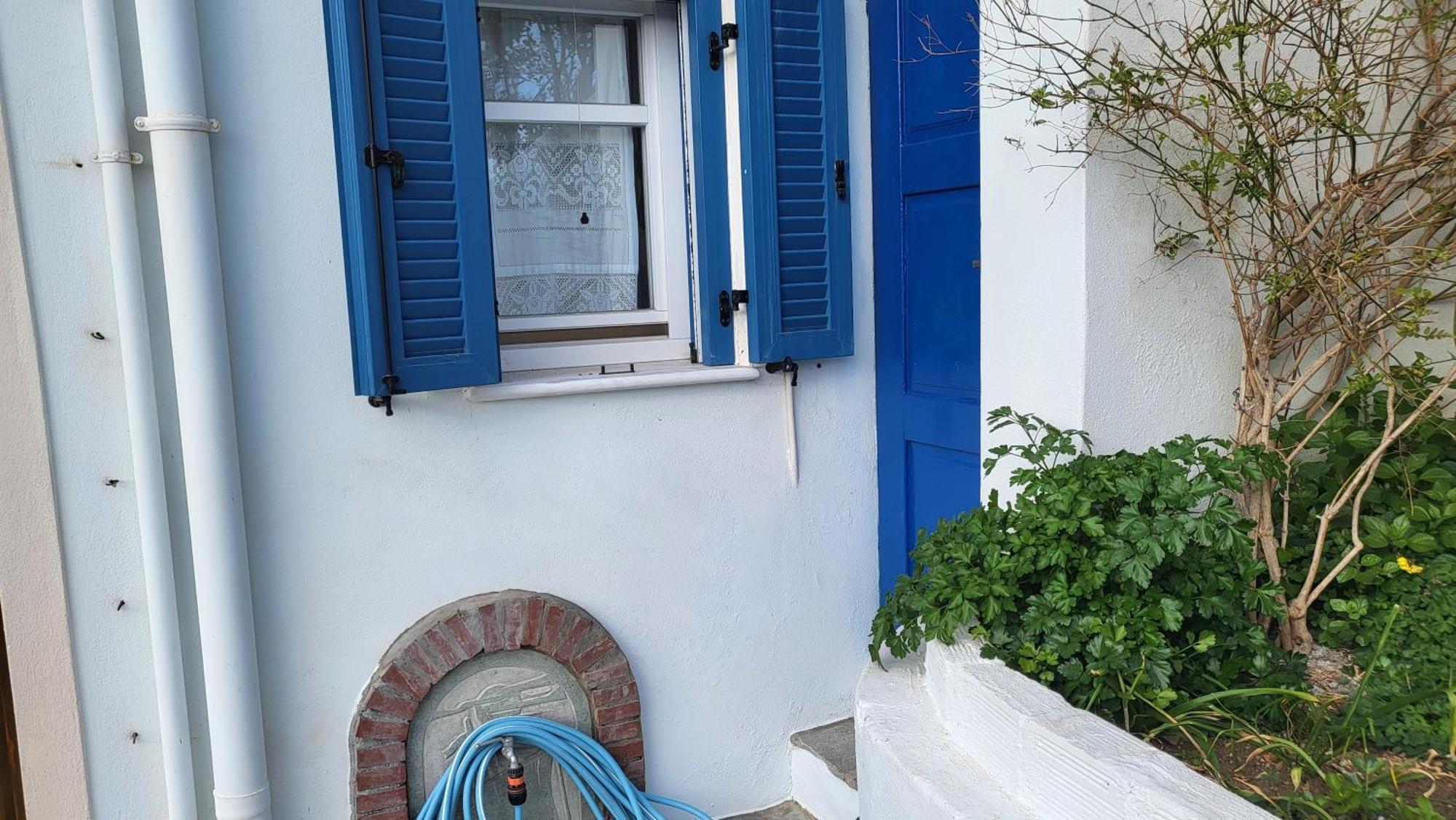 Eirini Home Andros Town Luaran gambar